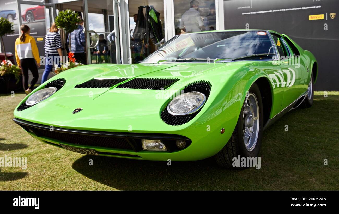 Lamborghini Miura auf der Messe 2019 Salon Privé at Blenheim Palace, Oxfordshire. Stockfoto