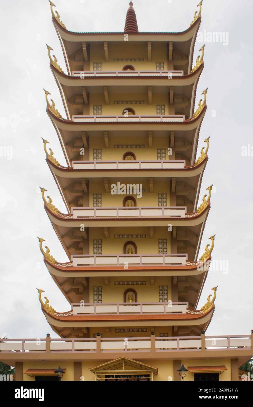 Juli 18, 2019 - My Tho, Vietnam; Pagode im buddhistischen Tempel in die Vinh Trang Tempel In My Tho City, Vietnam Stockfoto