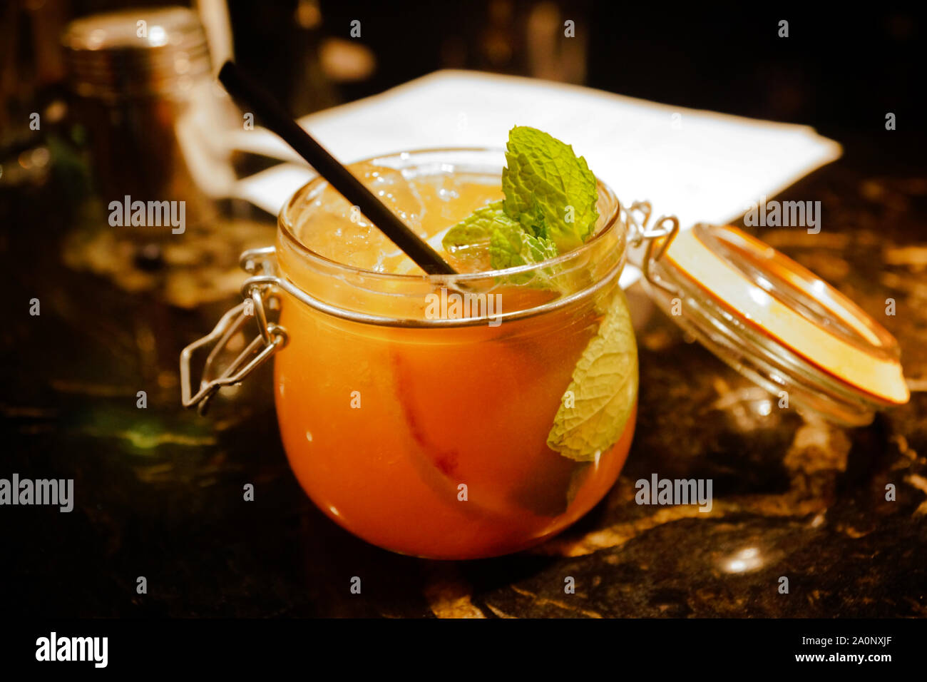 Köstliche Rum Punch von Barbados. Stockfoto