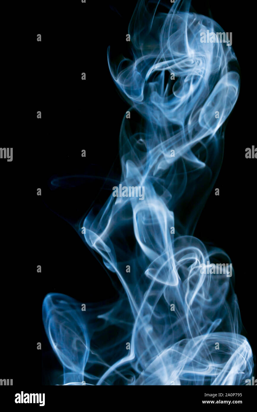 Tanz Der Elemente - Ausbruch von Rauch Streifen - fernen Galaxie Stockfoto