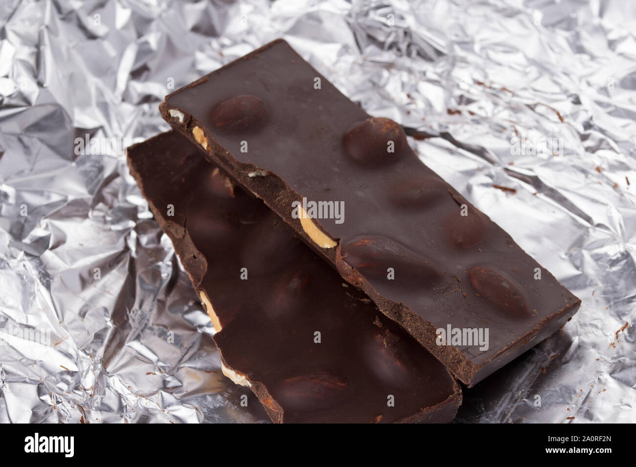 Close-up von Schokolade. Schokolade mit Füllung Stockfoto