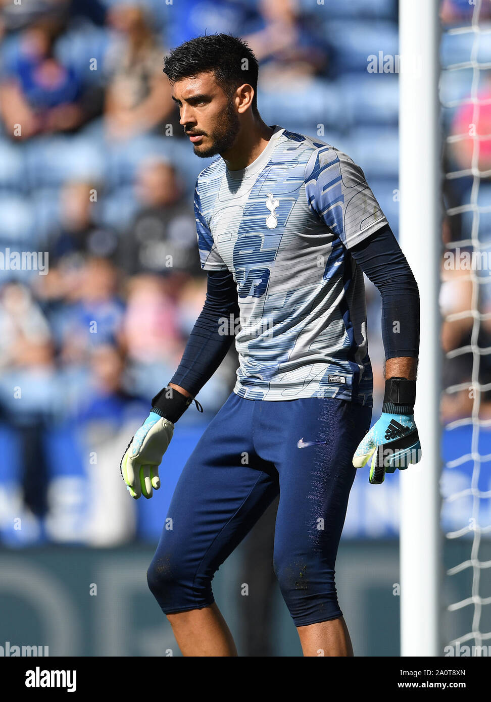 Tottenham Hotspur Torhüter Paulo Gazzaniga Aufwärmen vor der Premier League Match für die King Power Stadion, Leicester. Stockfoto