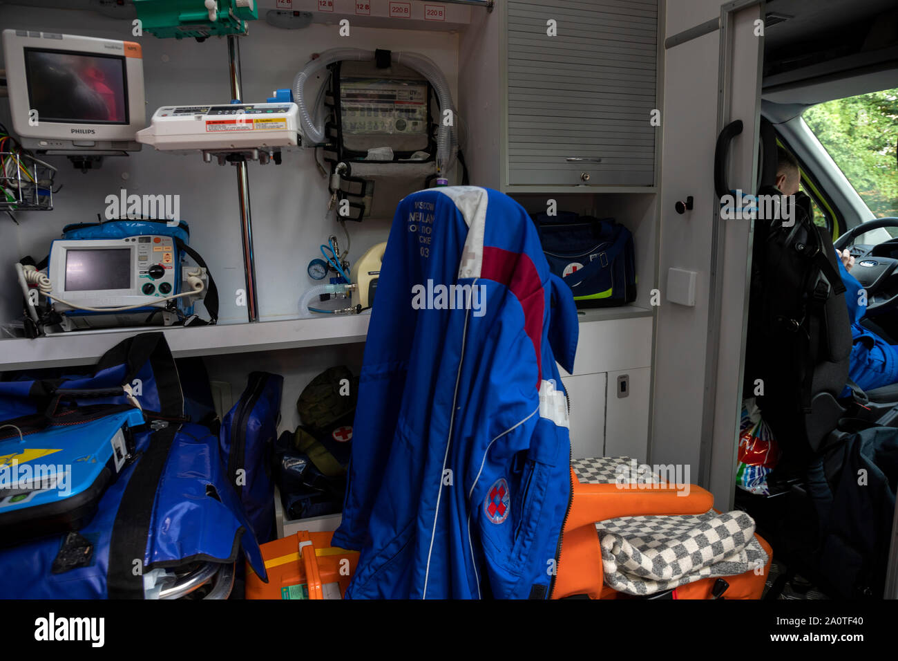 Arbeitsplatz des medizinischen Personals Krankenwagen ein Krankenwagen auto Notfall Service in der Stadt Moskau, Russland Stockfoto