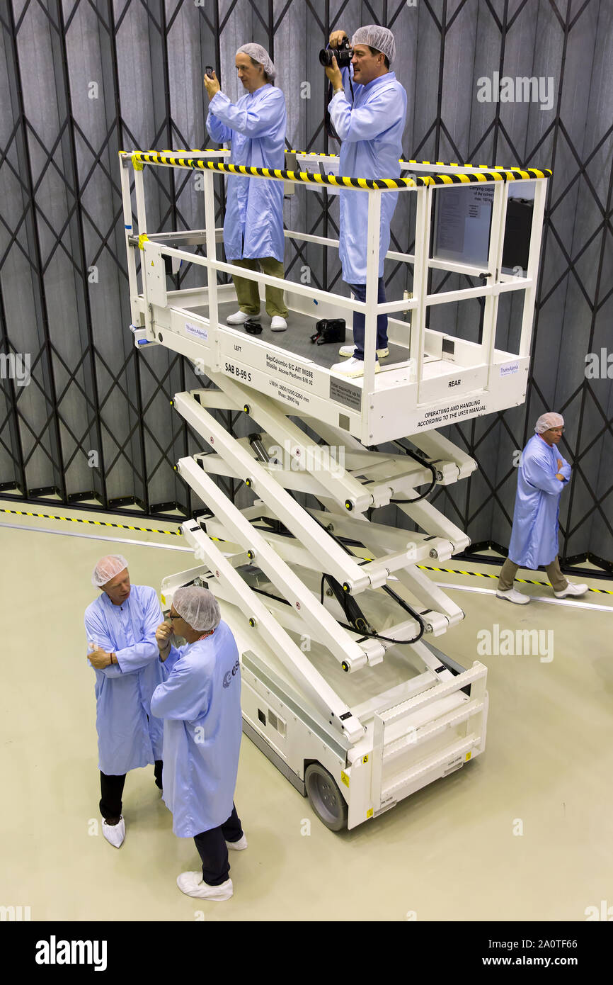 NOORDWIJK - Der BepiColombo im Reinraum des ESTEC. Der Satellit soll im Jahr 2018 auf einer Mission zum Planeten Merkur zu starten. Stockfoto