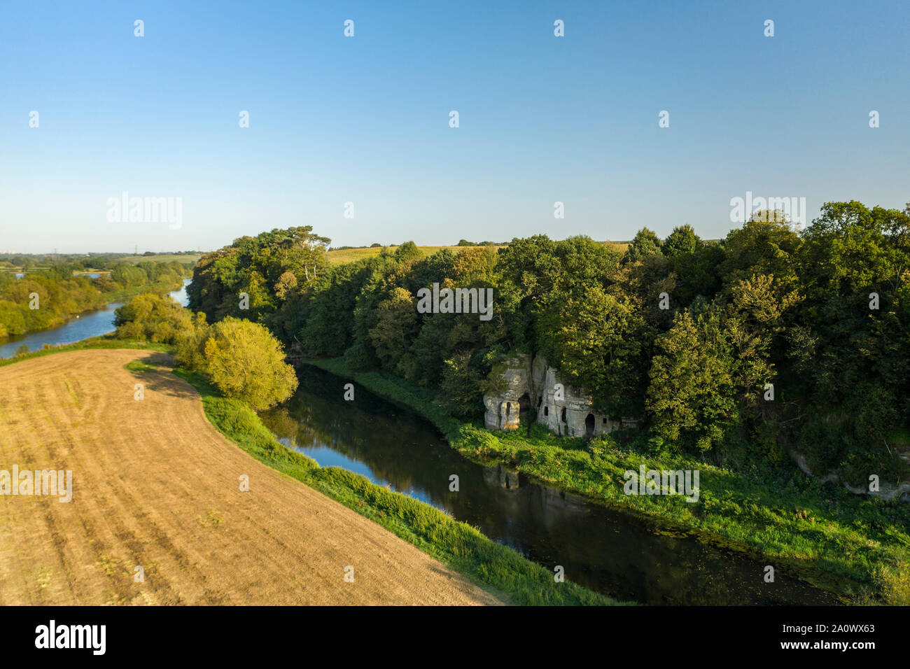 Anker Kirche ist eine Reihe von Höhlen in Keuper Sandstein in der Nähe von Ingleby, Derbyshire und dachte, der Heimat der Einsiedler Einsiedler St Hardulph zu sein. Stockfoto