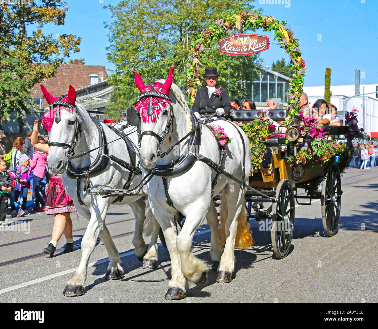 Stuttgart, Germany-September 30, 2018: Bierfest, Festzug mit Pferden Stockfoto