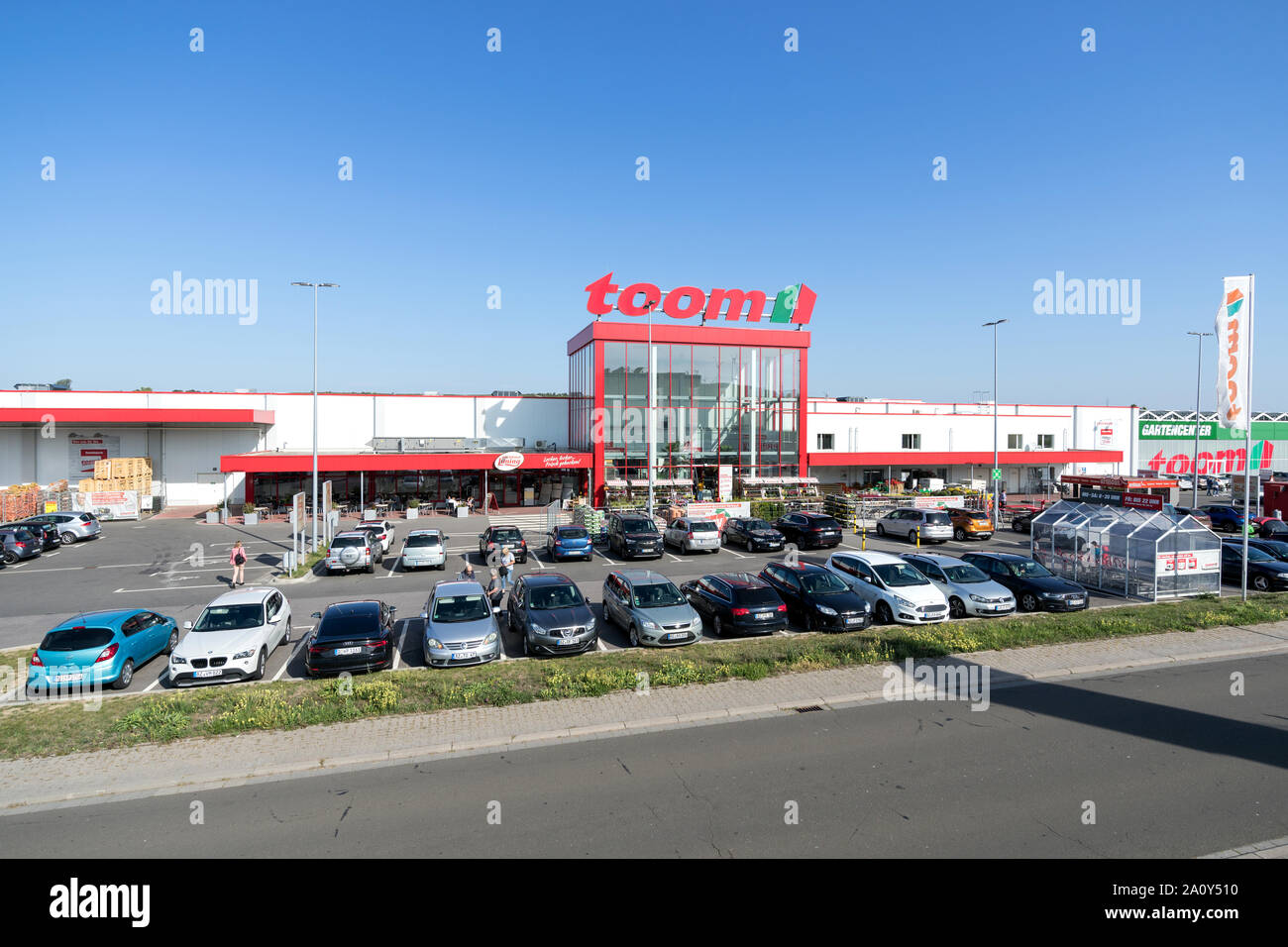 Toom Baumarkt Potsdam Babelsberg Großbeerenstraße Potsdam Toom diy -Fotos und -Bildmaterial in hoher Auflösung – Alamy