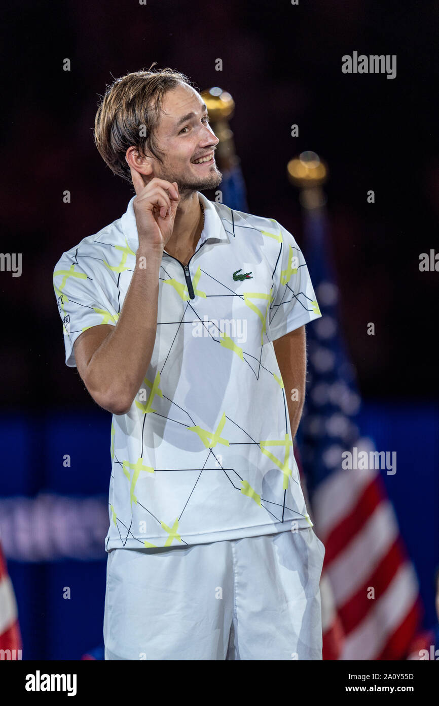 Daniil Medwedew Russlands nach den Herren Singles Finale der US Open Tennis 2019 Stockfoto