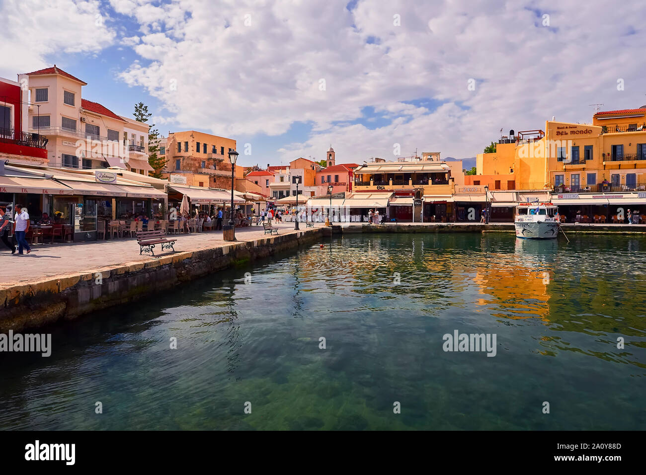 Griechenland, Kreta, Chania - Mai 19, 2018 - Blick auf den Hafen in der Altstadt Stockfoto