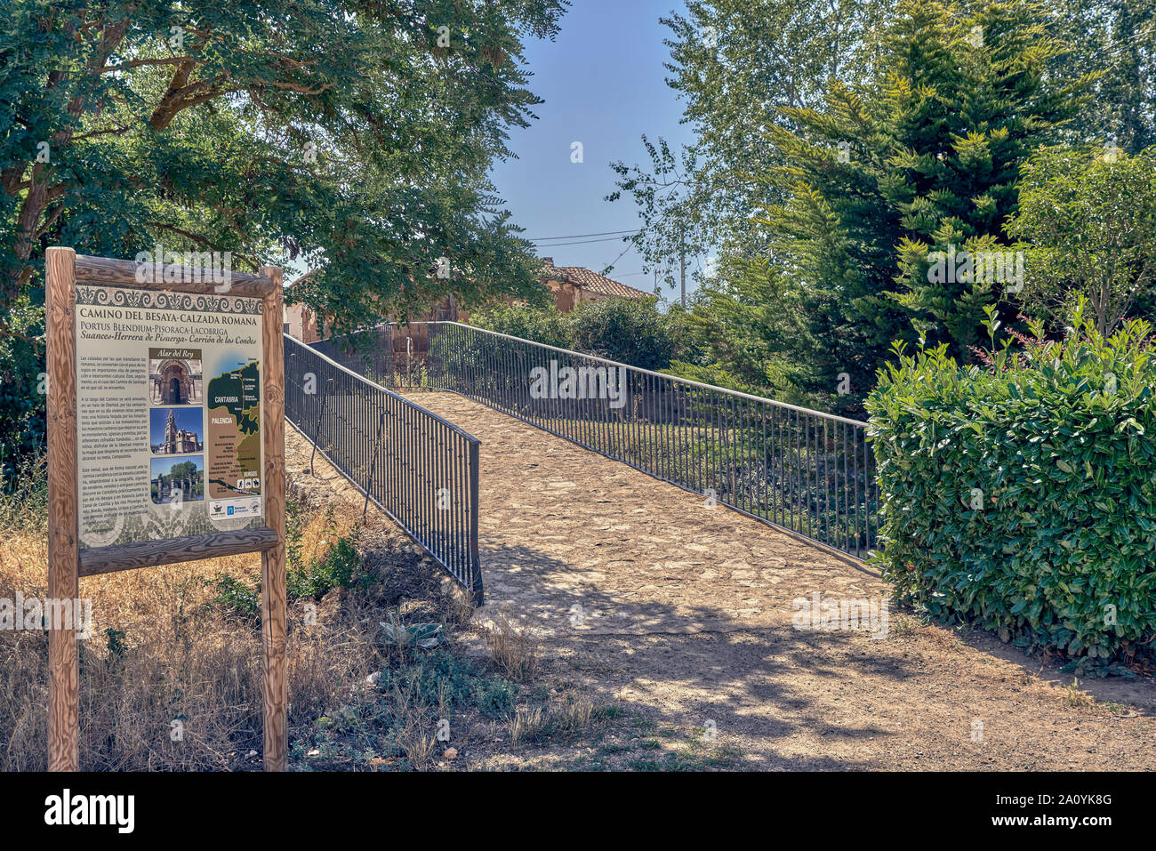 Die römische Straße von Suances, Herrera de Pisuerga zu Carrion de los Condes in Alar del Rey. Portus Blendium - Pisoraca - Lacobriga, Palencia, Spanien Stockfoto