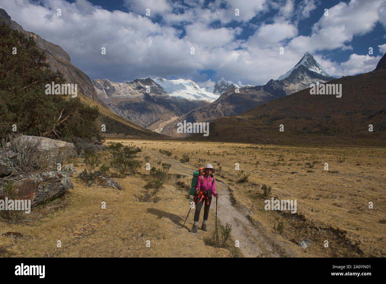 Artesonraju, die Gipfel, die Paramount Pictures logo inspiriert, Santa Cruz Trek, Cordillera Blanca, Ancash, Peru Stockfoto