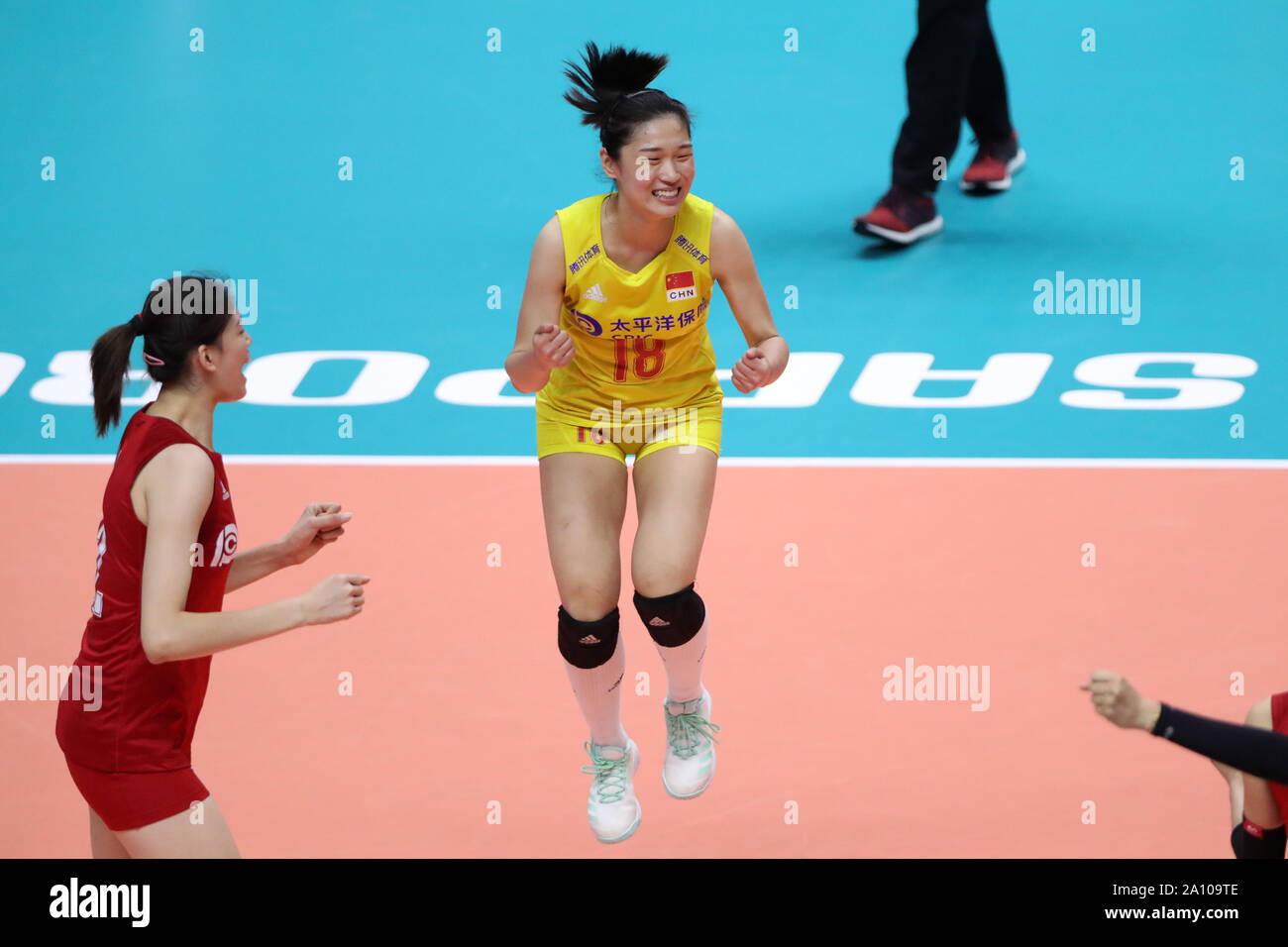 Sapporo, Japan. 22 Sep, 2019. Mengjie Wang (CHN) Volleyball: 2019 FIVB Volleyball der Frauen-WM-Achtelfinale zwischen China 3-2 Brasilien an hokkai Kitayell in Sapporo, Japan. Credit: Jun Tsukida/LBA SPORT/Alamy leben Nachrichten Stockfoto