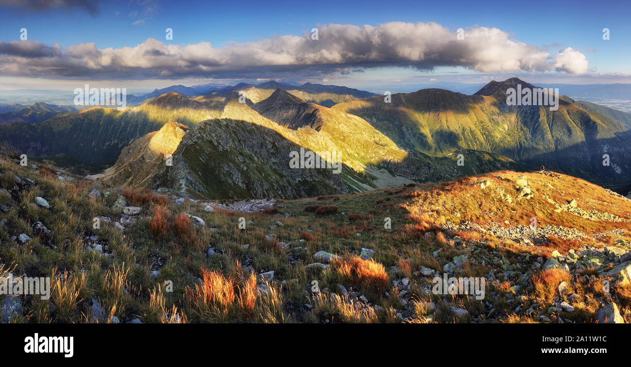 Berg Sonnenuntergang in der Slowakei Berg - Rohace, Tatra Panorama Stockfoto