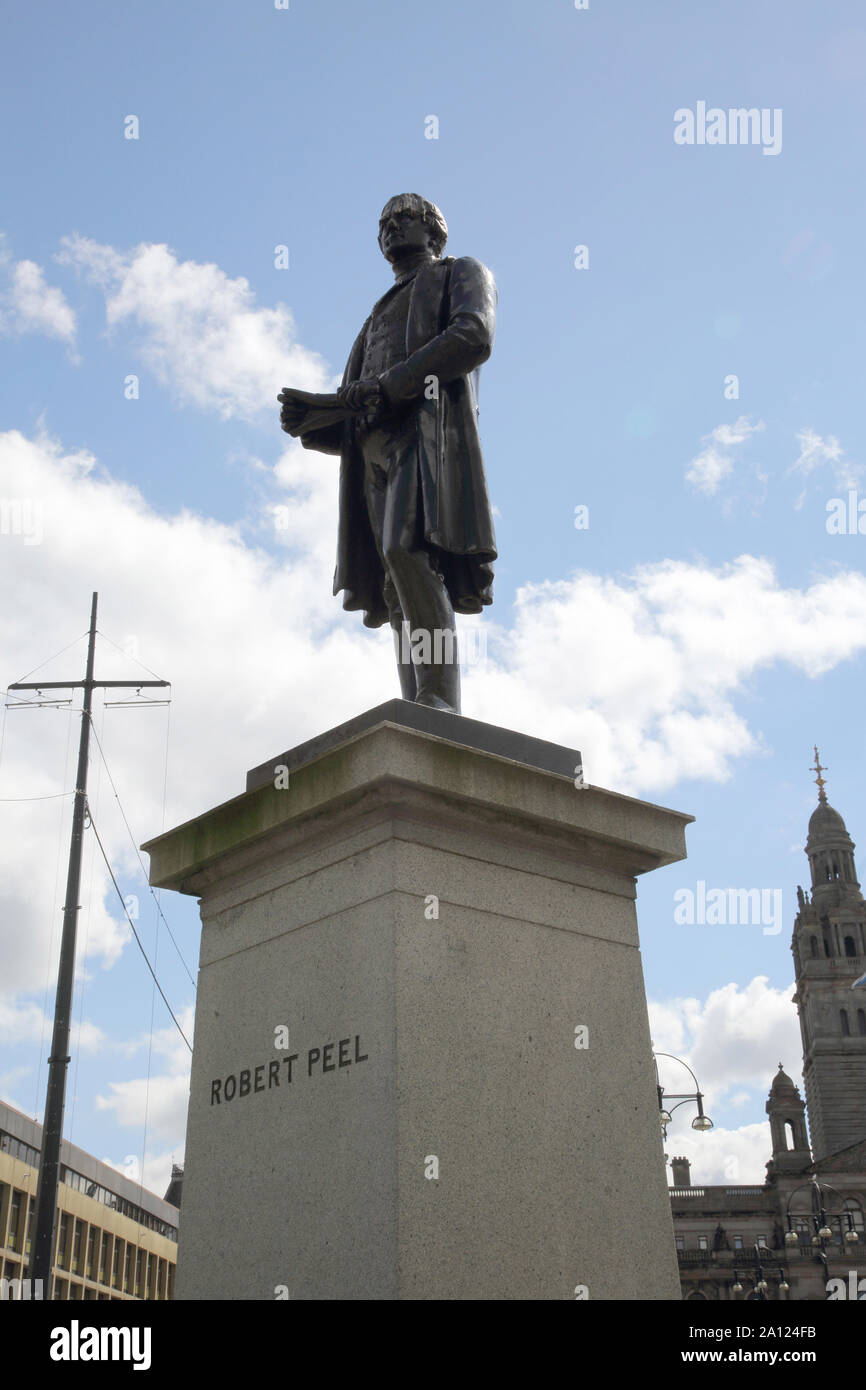 Glasgow Schottland George Square Statue von Sir Robert Peel Stockfoto