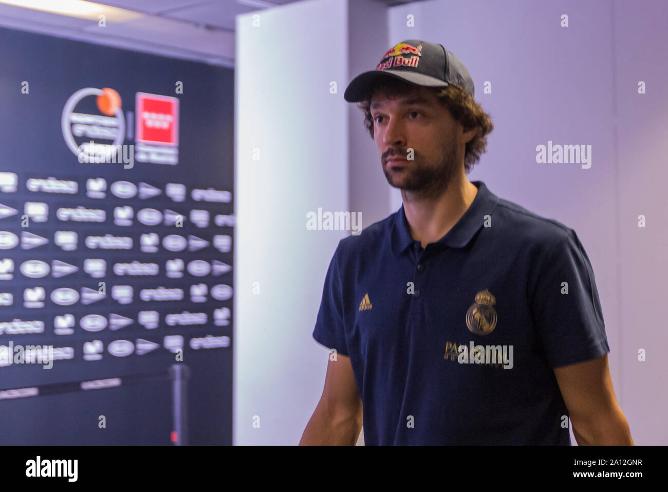 Sergio Llull während Real Madrid Sieg über FC Barcelona (89-79) im Supercopa Endesa abschließenden Spiel feierten an Wizink Zentrum in Madrid (Spanien), 22. September 2019. (Foto von Juan Carlos García Mate/Pacific Press) Stockfoto