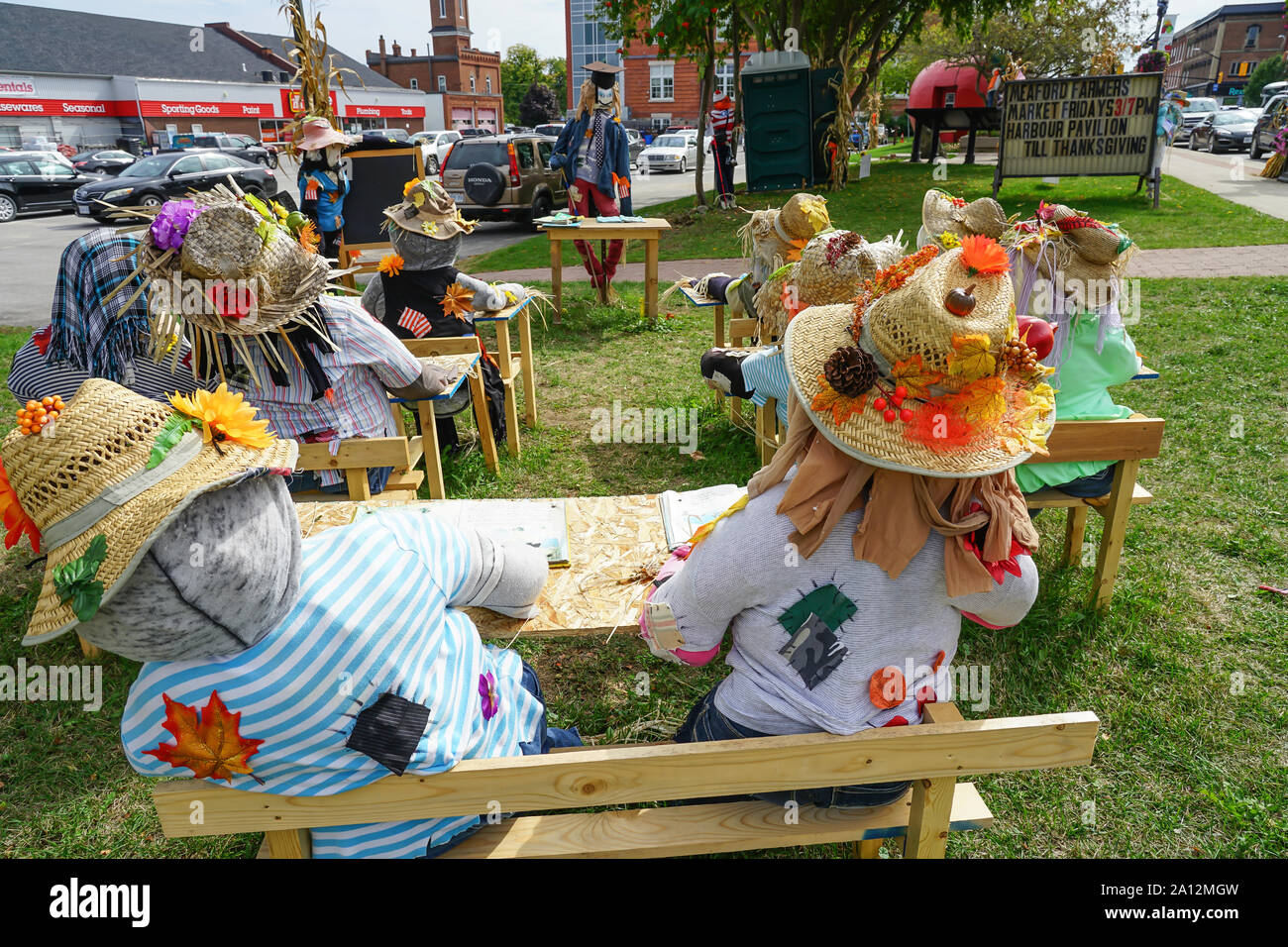 Vogelscheuchen, die Invasion und Festival in Meaford, Ontario, Kanada, Nordamerika Stockfoto