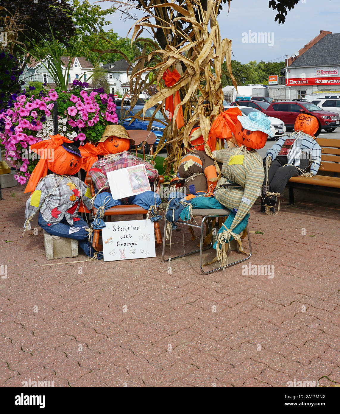 Vogelscheuchen, die Invasion und Festival in Meaford, Ontario, Kanada, Nordamerika Stockfoto