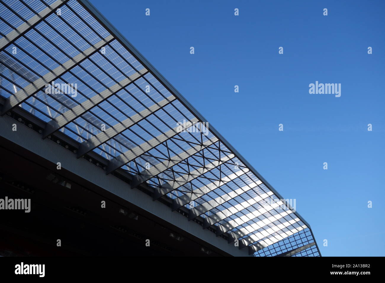 Anfield Hauptstativ Dach. Liverpool Football Club Stockfoto