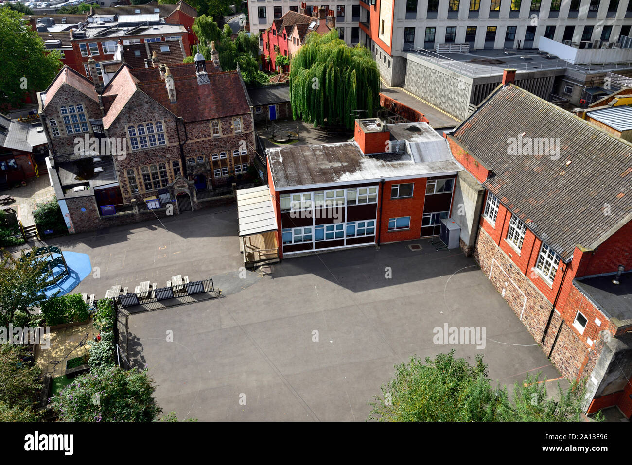 St. Michael auf dem Berg C von E Primary School, Bristol, Großbritannien Stockfoto