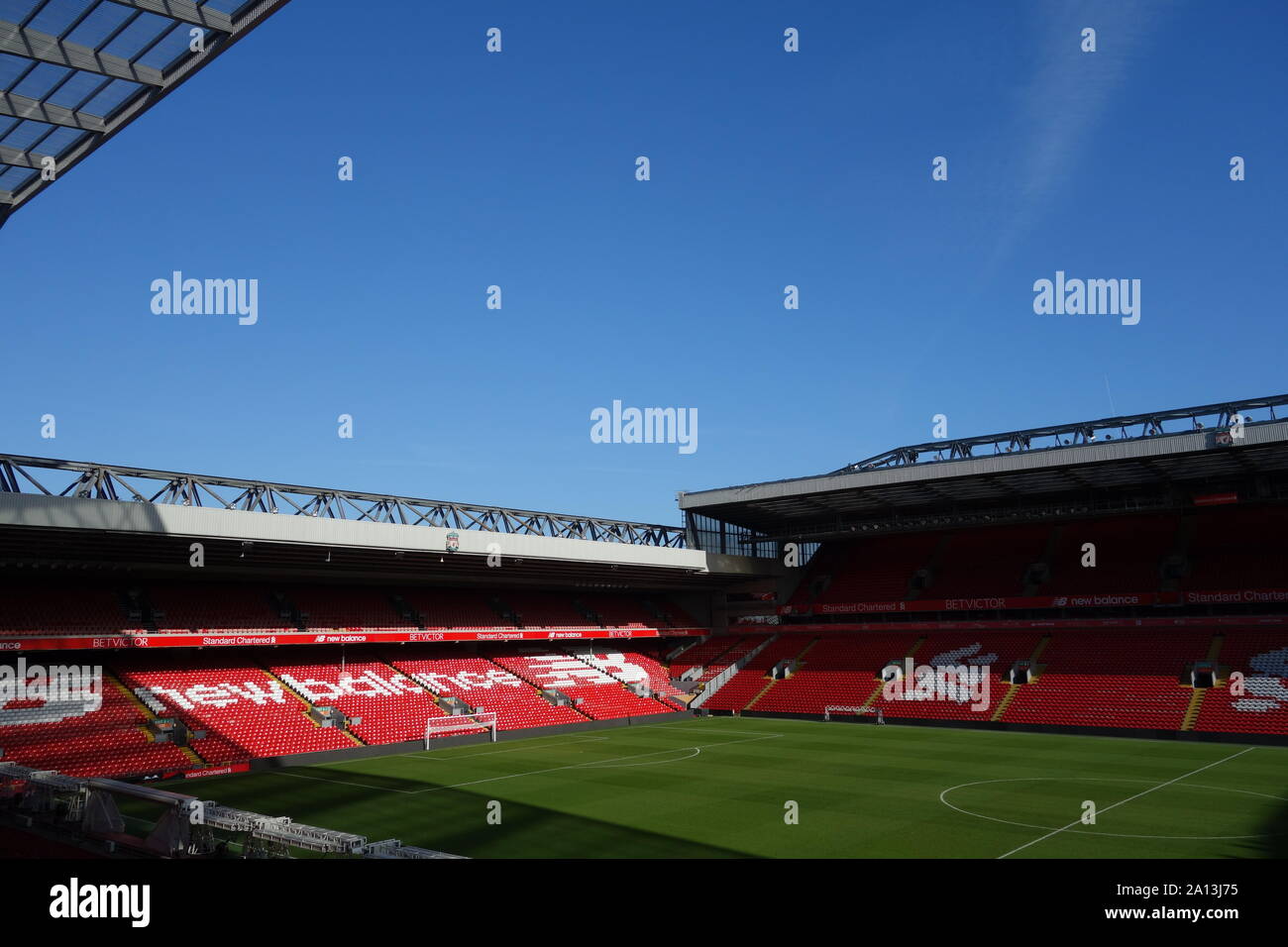 Leere Anfield an einem Sommertag. Liverpool Football Club Stockfoto