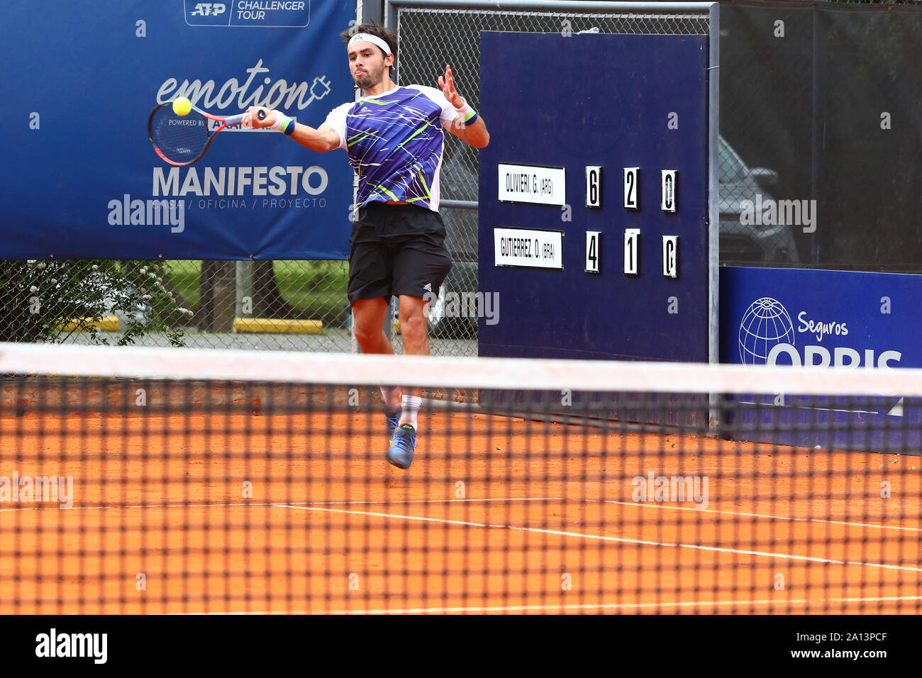 BUENOS AIRES, 23.09.2019: Oscar Jose Gutierrez während des Spiels in der ersten Runde des Challenger ATP von Buenos Aires am Racket Club, Buenos Aires, Ar Stockfoto