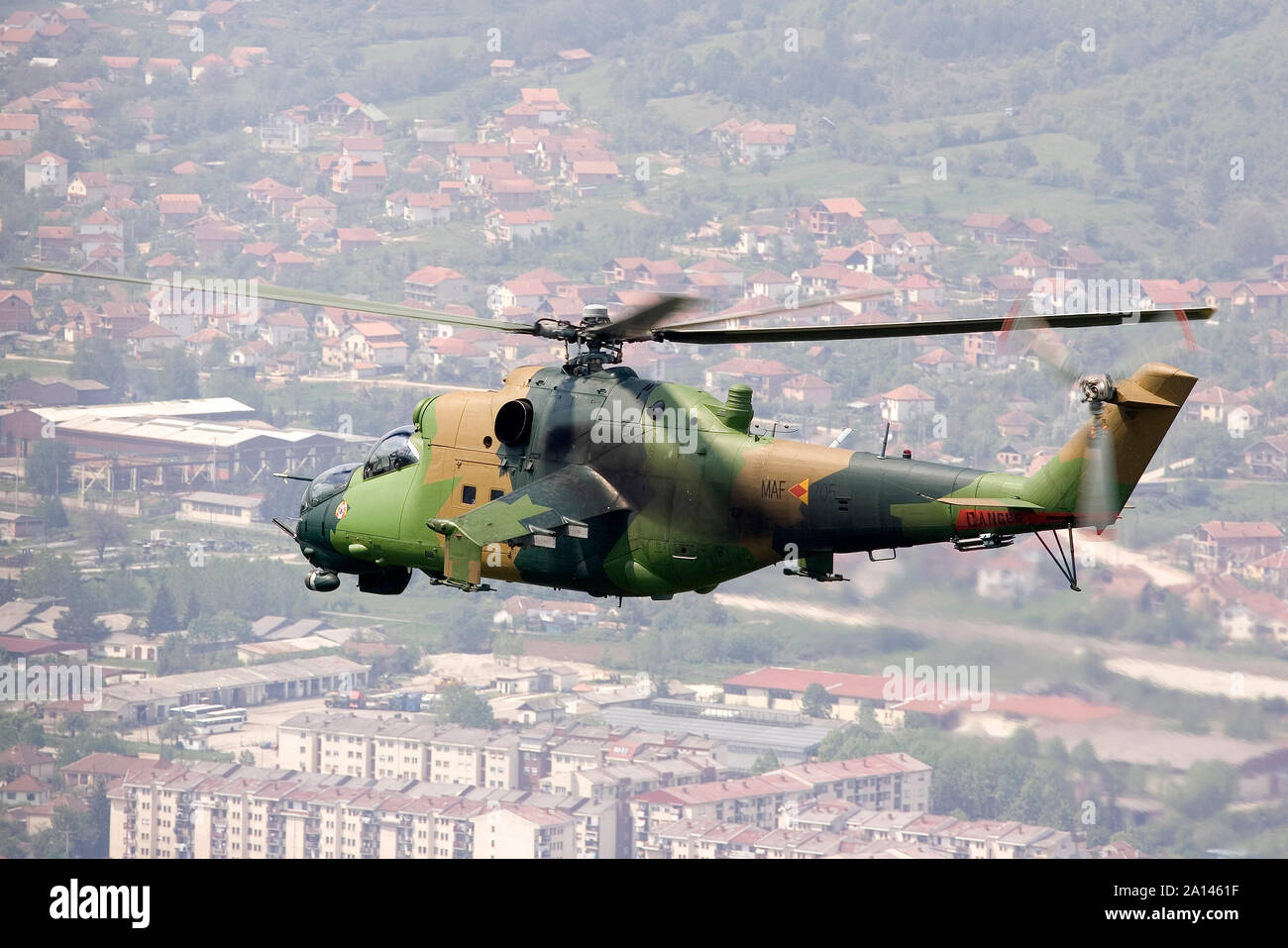 A Mi-24V Hind der Kampfhubschrauber Squadron der mazedonischen Luftwaffe. Stockfoto