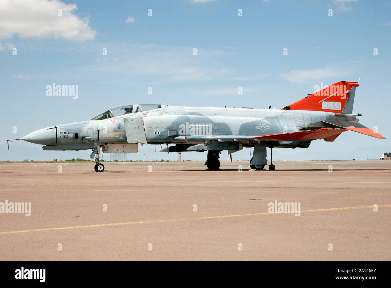 QF-4E Phantom auf der Rampe Holloman Air Force Base, New Mexiko. Stockfoto