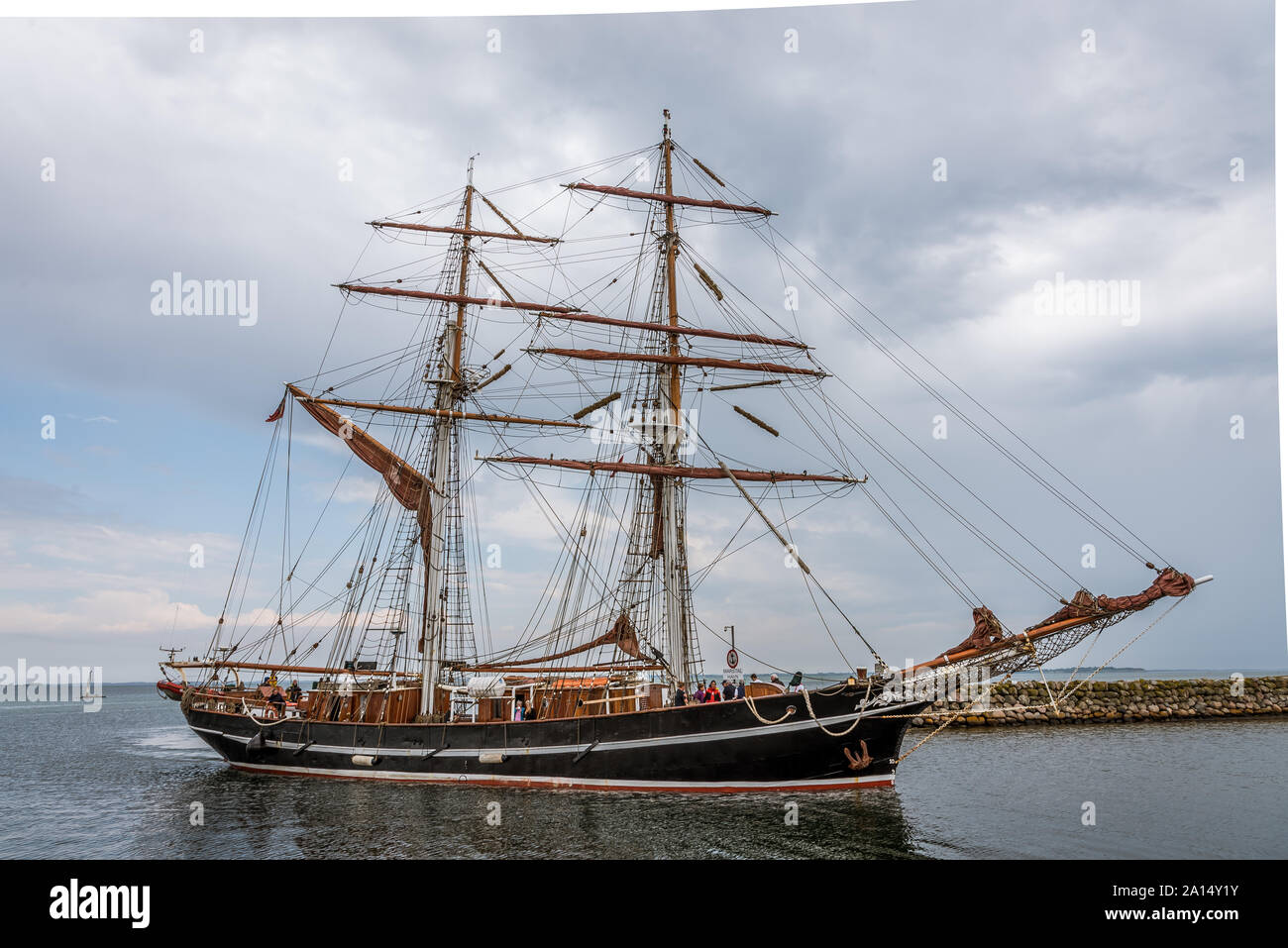 Die englische Ausbildung Schiff das Auge der Wind in den Hafen von Ærøskøbing, Dänemark, 13. Juli 2019 Stockfoto