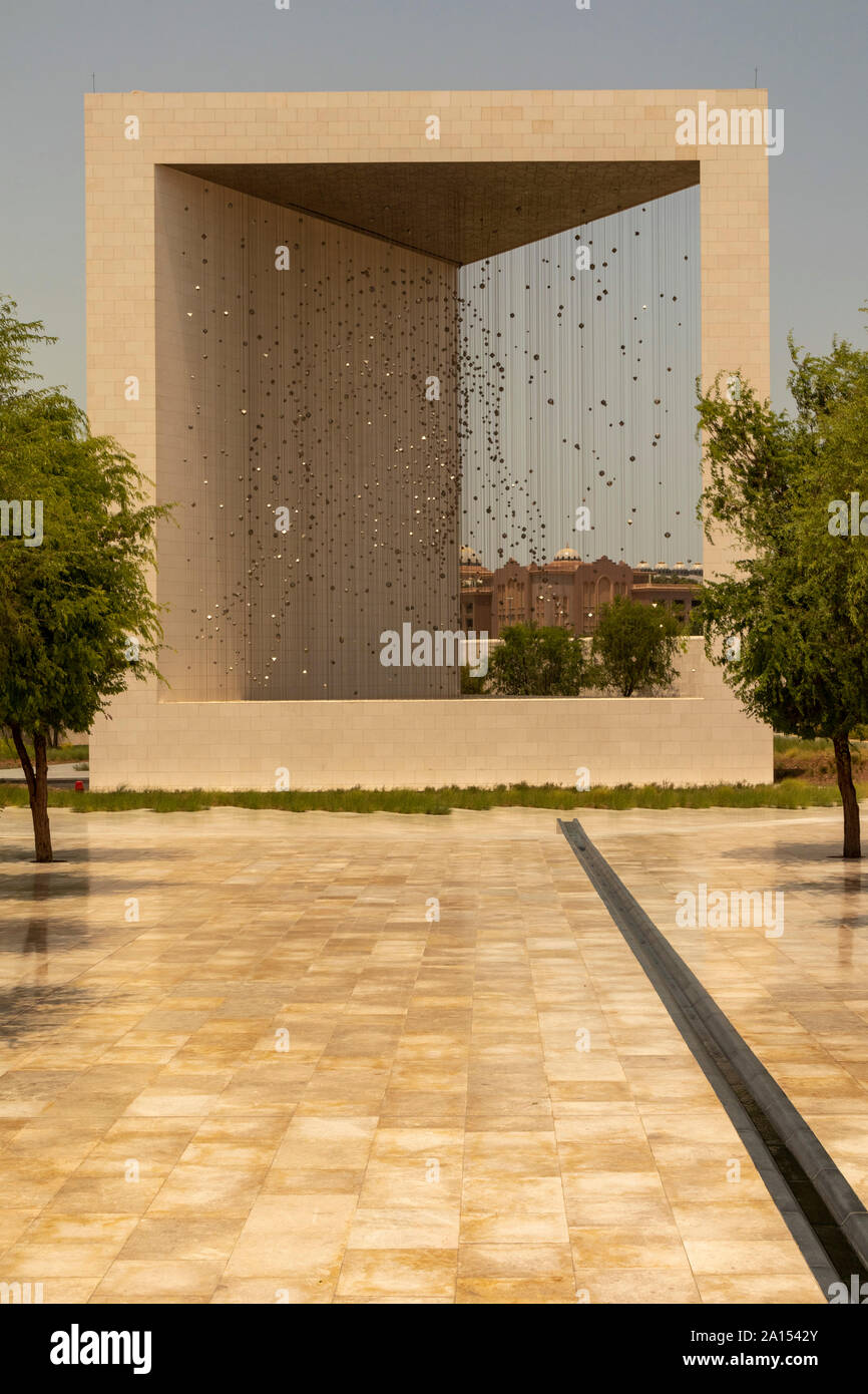 Denkmal des Gründers und Besucherzentrum, Abu Dhabi, zu Ehren von Sheikh Zayed bin Sultan Al Nahyan. Stockfoto