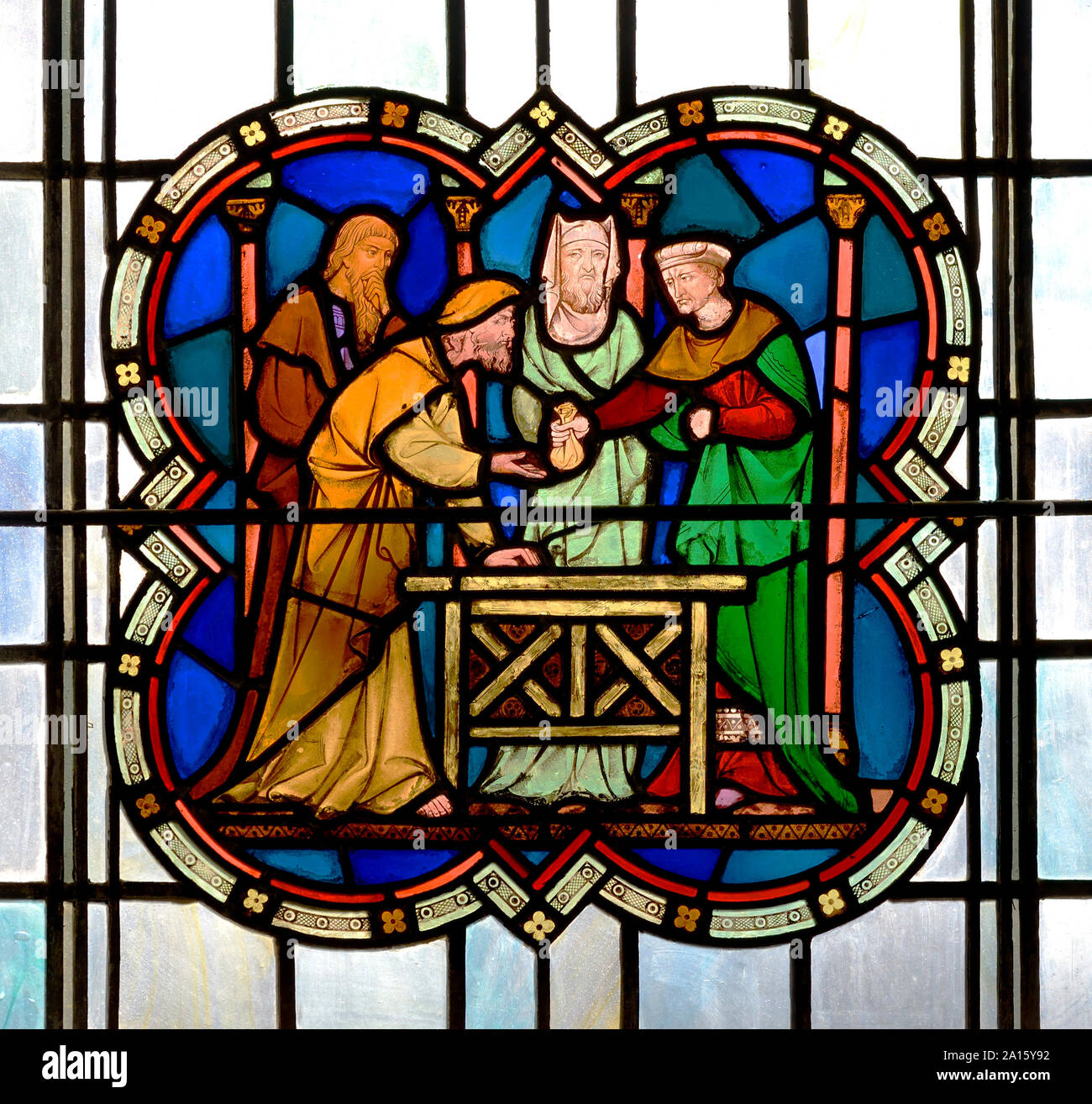 London, England, UK. Kirche St. Michael, Cornhill. Glasfenster: Übergabe von mehr als 30 Stück Silber Stockfoto