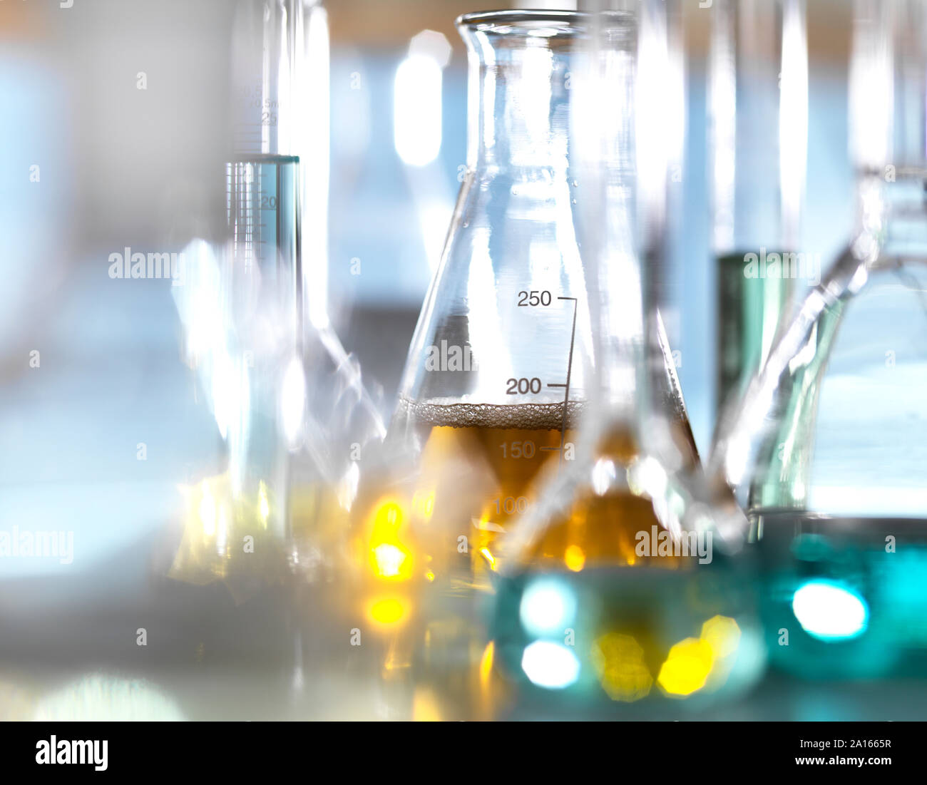 Die chemische Forschung, eine Reihe von chemischen Formeln im Labor entwickelt für die Forschung in neue Produkte. Stockfoto