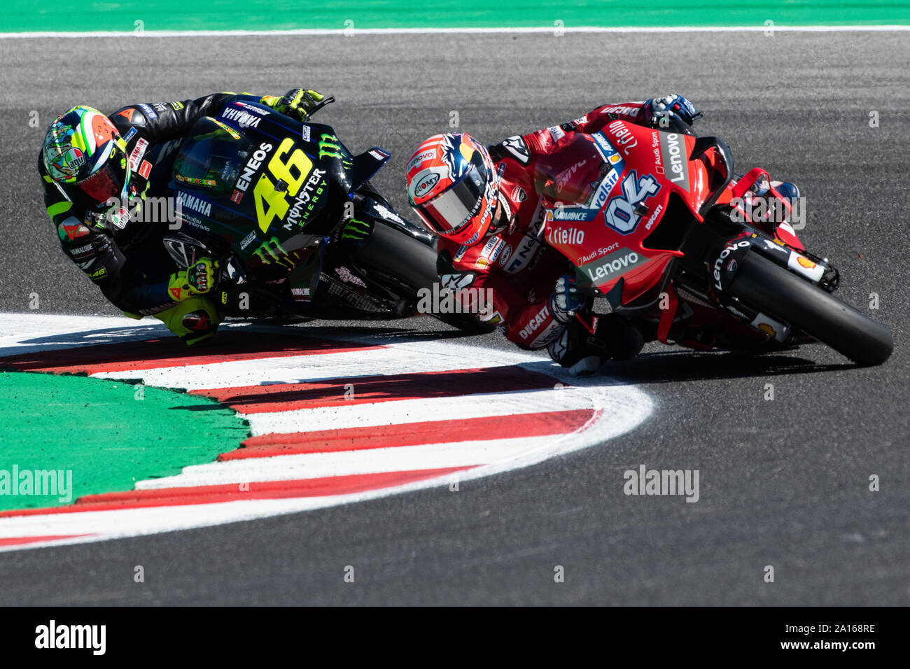 Italien. 14 Sep, 2019. Valentino Rossi, italienischer MotoGP-Fahrer Nummer 46 (mit speziellen celebrative Helm Misano) für Yamaha Monster Team - Andrea Dovizioso, italienische Fahrer Nummer 04 für Ducati Team in der MotoGP (Foto von Lorenzo Di Cola/Pacific Press) Quelle: Pacific Press Agency/Alamy leben Nachrichten Stockfoto