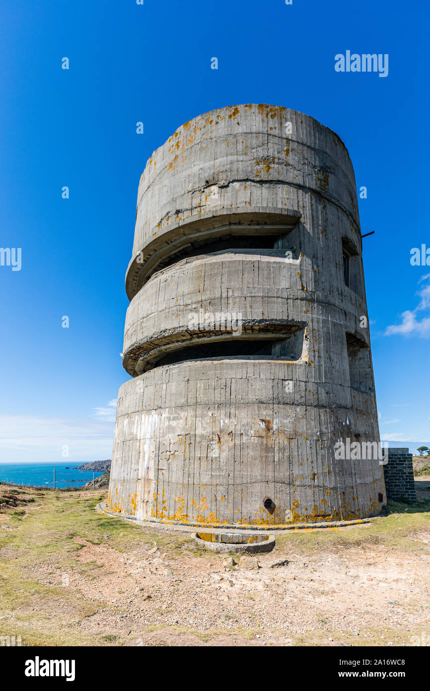 WW2 Aussichtsturm auf Guernsey Stockfoto