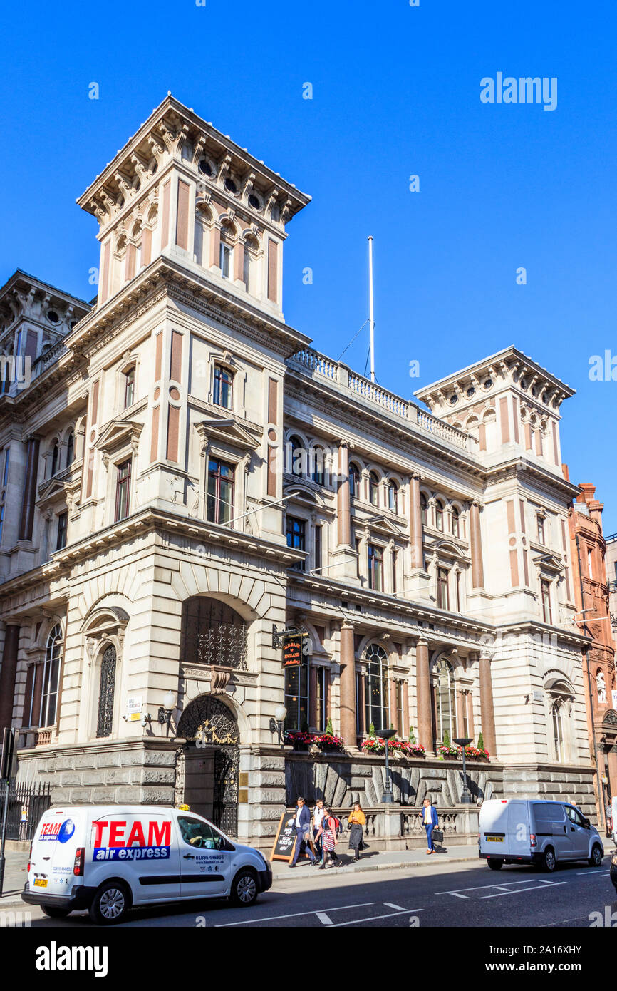 Die alte Bank von England Public House, in dem sich die Bank von England von 1888 bis 1975, Fleet Street, London, UK Stockfoto