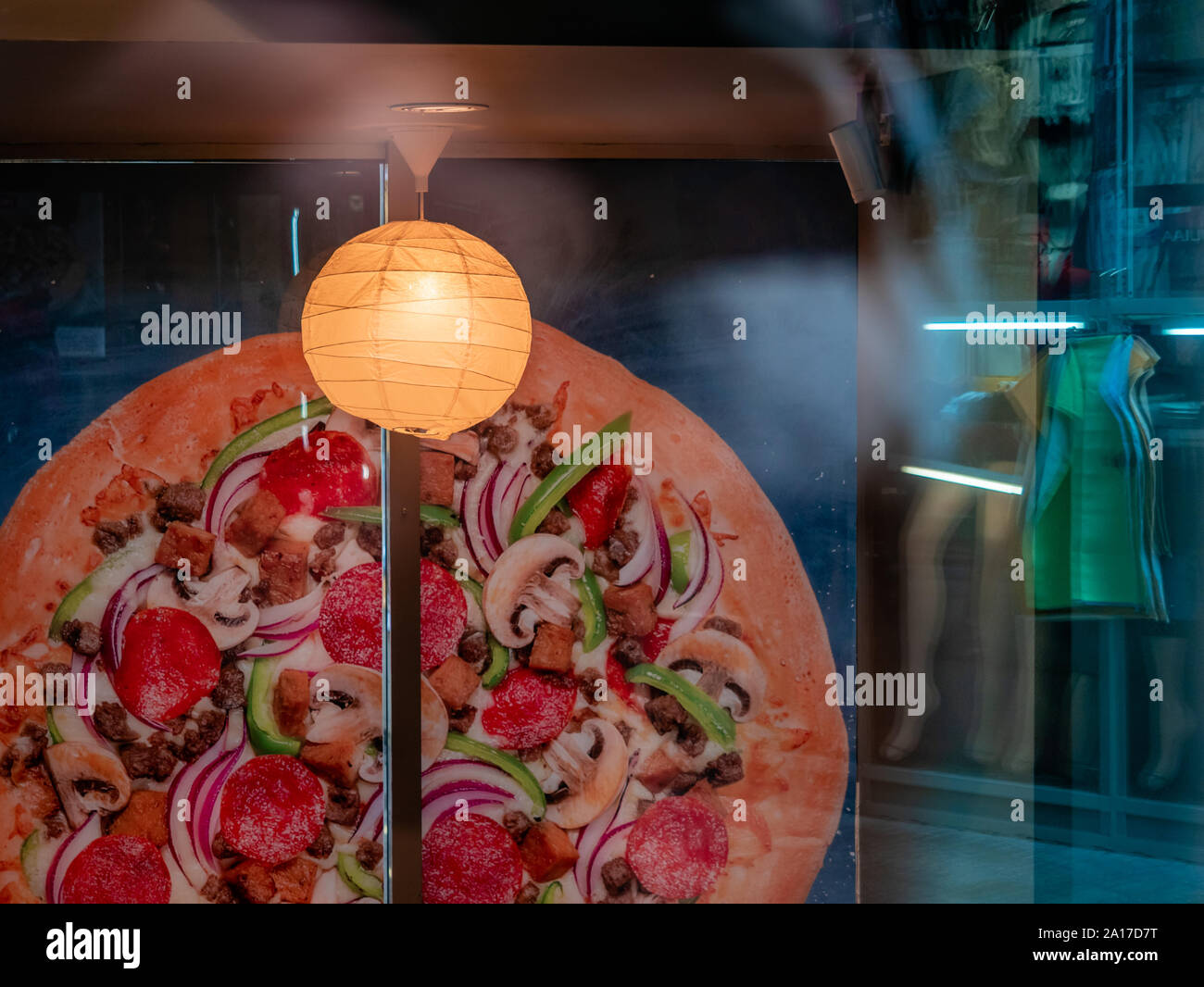 Pizza Werbung Stockfotos Pizza Werbung Bilder Alamy