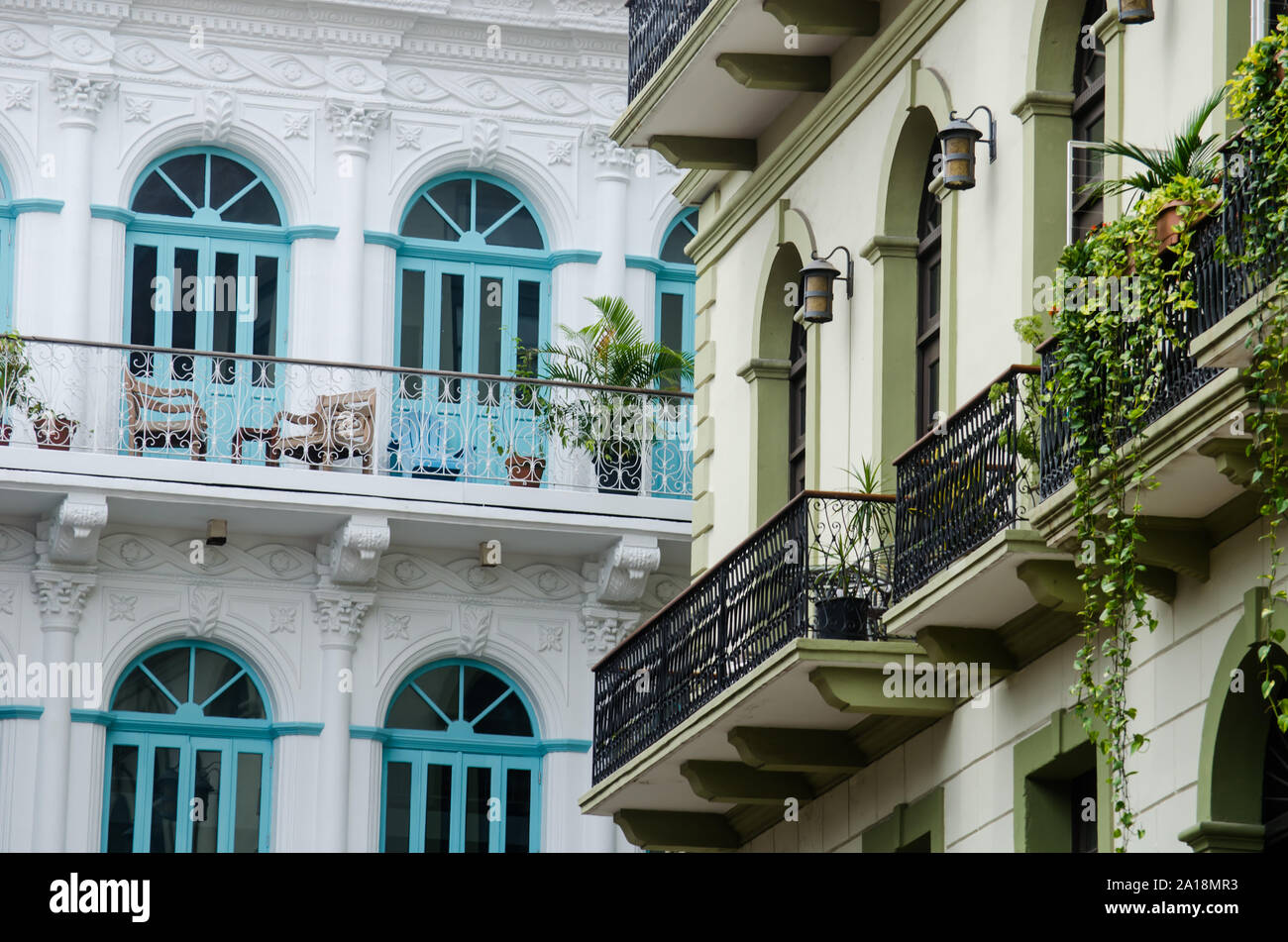 Charmante Balkons von Casco Viejo in Panama City Stockfoto