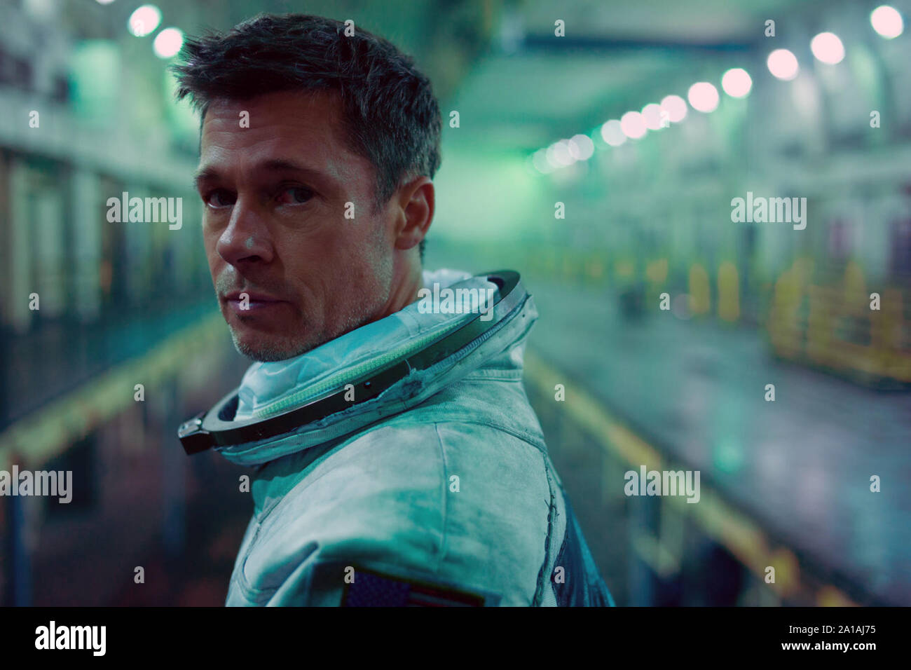 Ad Astra ist ein 2019 amerikanischen Science fiction Abenteuer Film produziert, Co-geschrieben und von James Gray geleitet. Mit Brad Pitt, Tommy Lee Jones, Ruth Negga, Liv Tyler, und Donald Sutherland. Dieses Foto ist nur für den redaktionellen Gebrauch bestimmt und unterliegen dem Copyright der Film Company und/oder der bezeichneten Fotograf durch den Film oder die Produktion Firma zugewiesen. Stockfoto