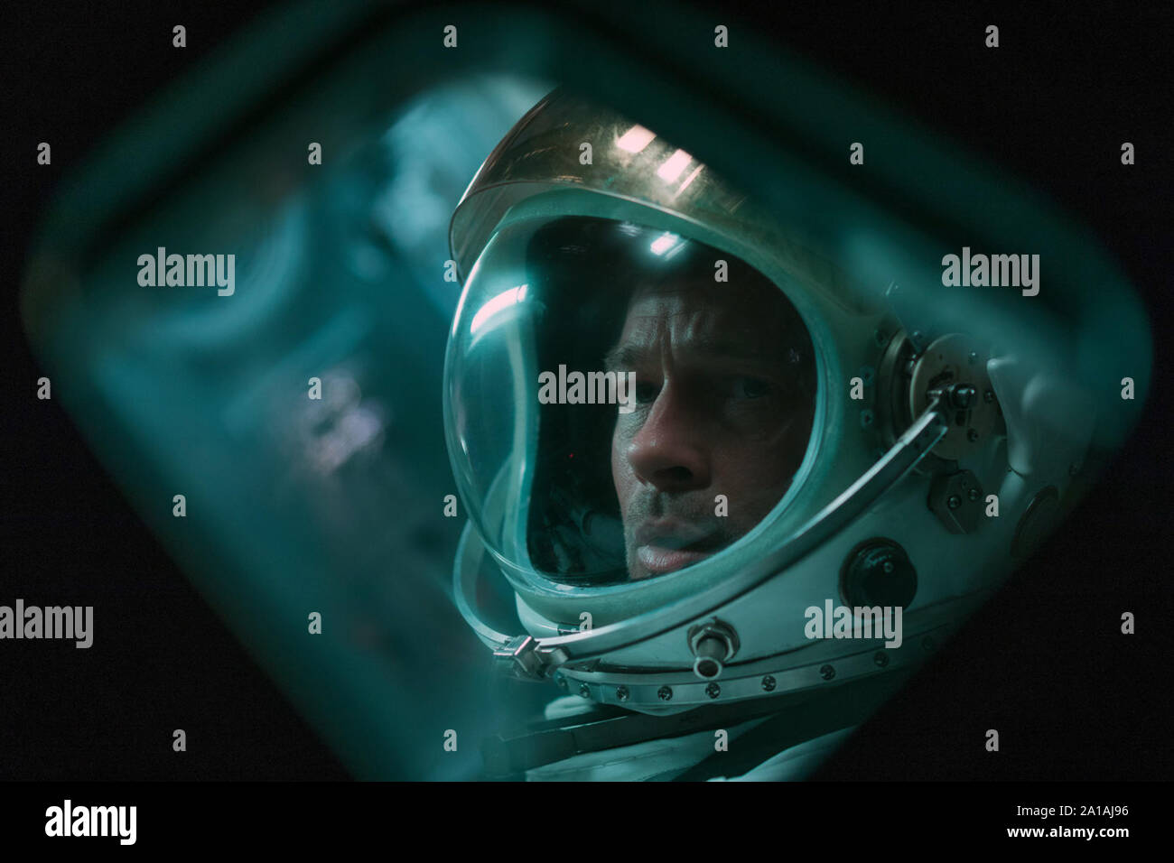Ad Astra ist ein 2019 amerikanischen Science fiction Abenteuer Film produziert, Co-geschrieben und von James Gray geleitet. Mit Brad Pitt, Tommy Lee Jones, Ruth Negga, Liv Tyler, und Donald Sutherland. Dieses Foto ist nur für den redaktionellen Gebrauch bestimmt und unterliegen dem Copyright der Film Company und/oder der bezeichneten Fotograf durch den Film oder die Produktion Firma zugewiesen. Stockfoto