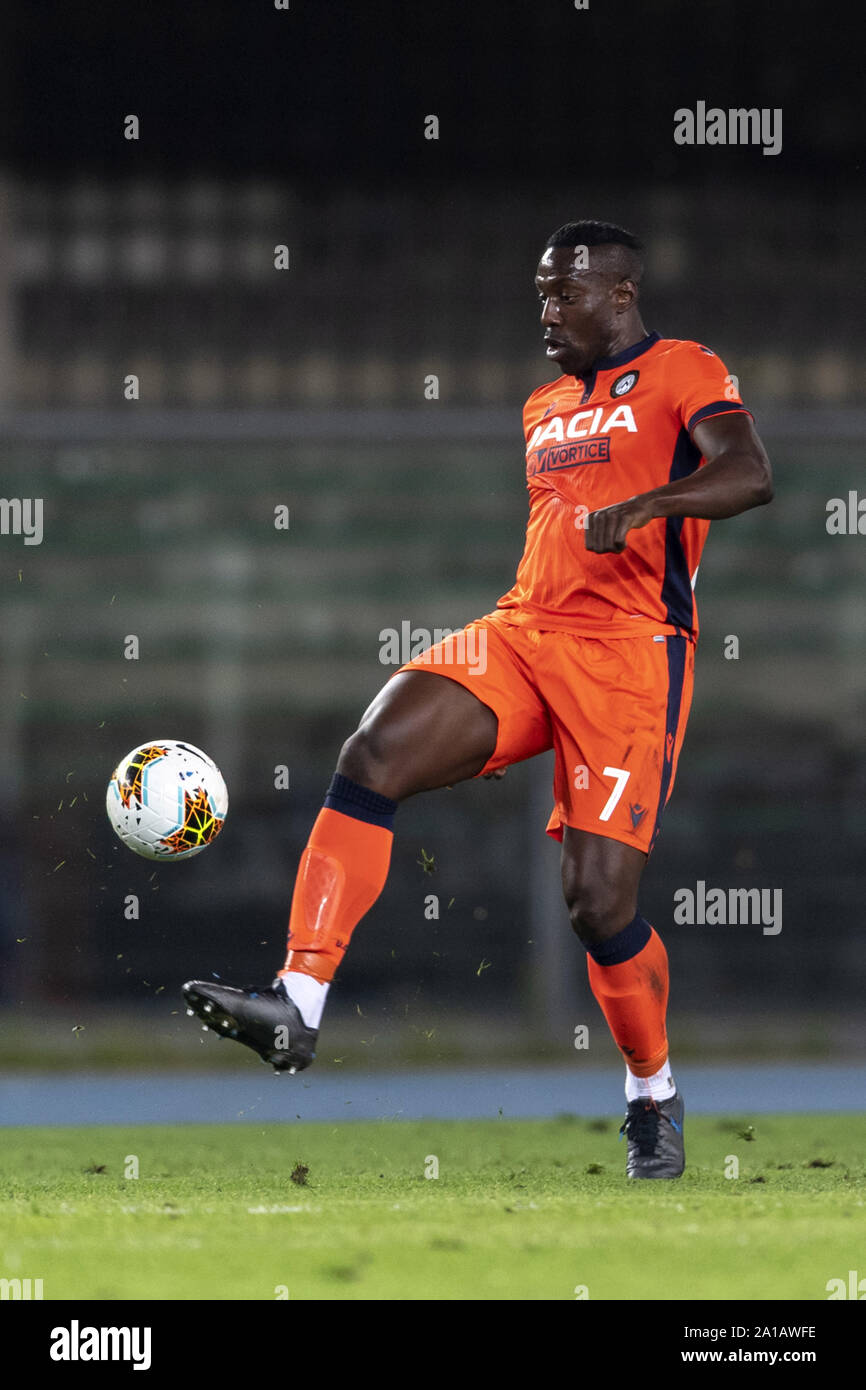 Stefano Okaka Chuka (Udinese); 24. September; 2019 - Fußball: Italienische Meisterschaft 2019 2020; 4 Tag; Übereinstimmung zwischen Hellas Verona 0-0 Udinese an Marcantonio Bentegodi Stadium; Verona, Italien;;;;;;;; (Foto durch aicfoto) (Italien) [0855] Stockfoto