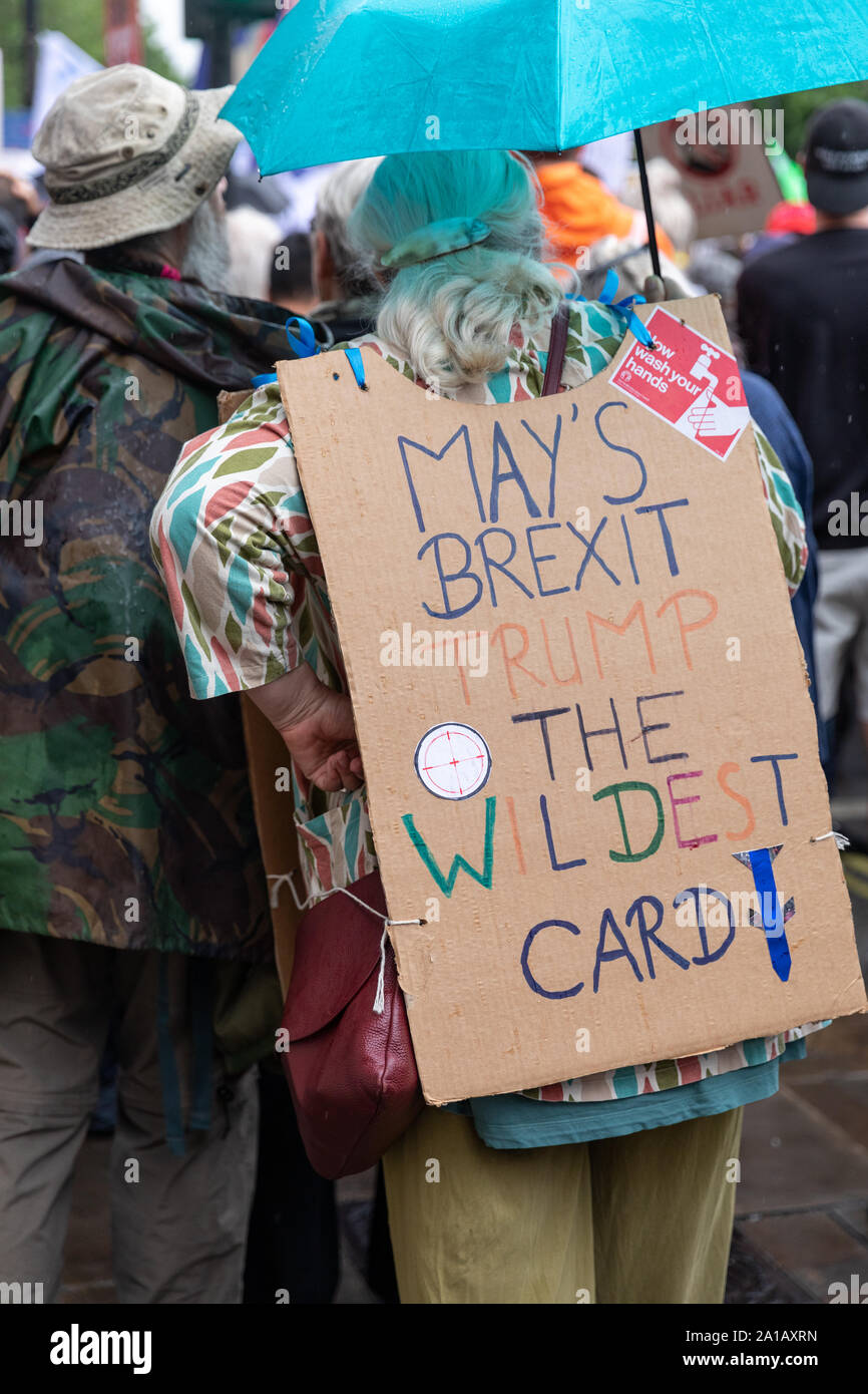 Ein Anti Trump Protest in London am 4. Juni 2019, während der Präsident des Trump London besuchen. Stockfoto