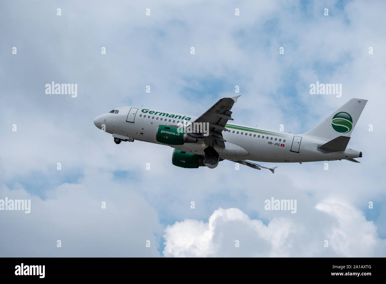 Zürich, Schweiz - 19. Juli 2018: Germania airlines Flugzeug nehmen Sie am Tag mal in International Airport Stockfoto