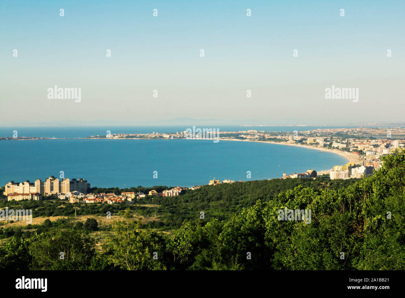 Blick auf die Bucht von Sonnenstrand, Nessebar, Bulgarien Stockfoto