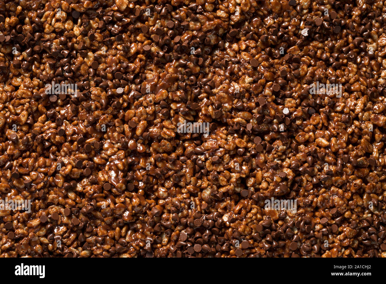 Hausgemachte Schokolade Reis knusprigen Leckereien mit Marshmallows Stockfoto