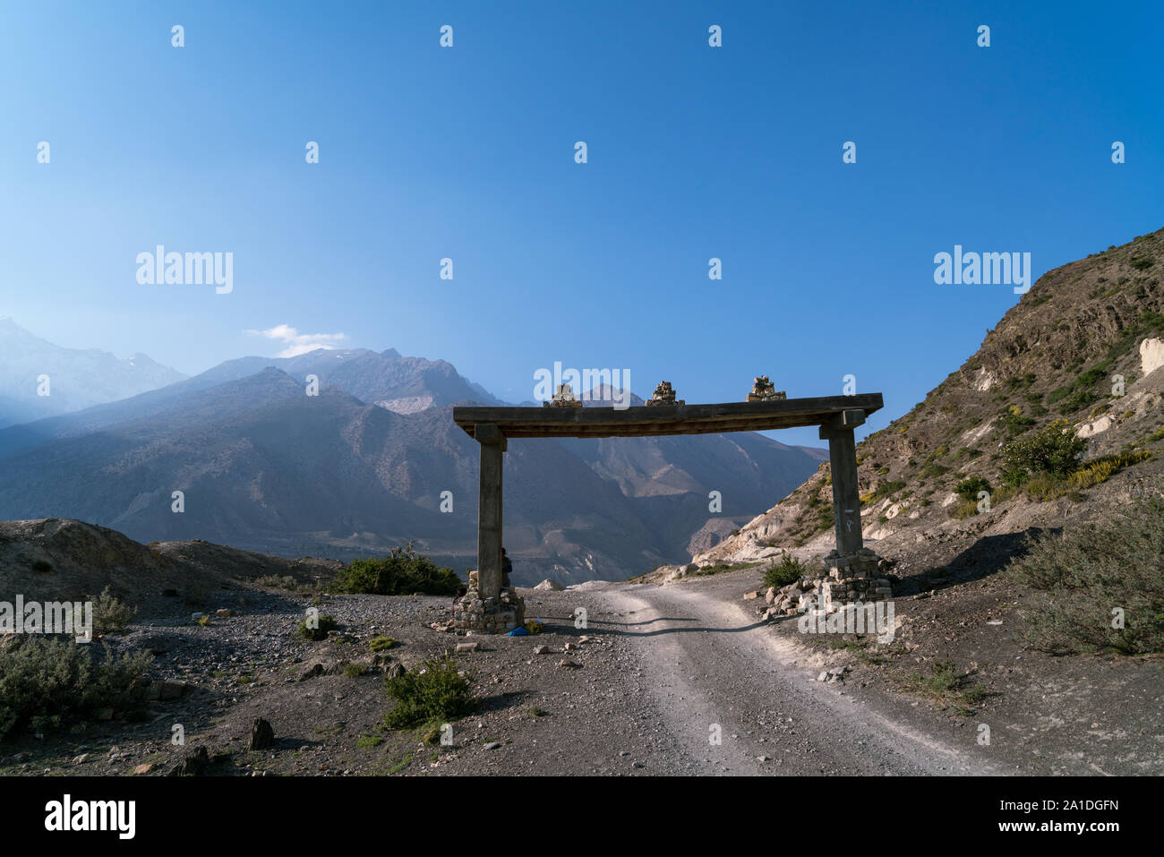 Tor auf der Annapurna Circuit Trek in den Umgebungen des Dhumba See, Jomsom, Mustang, Nepal Stockfoto