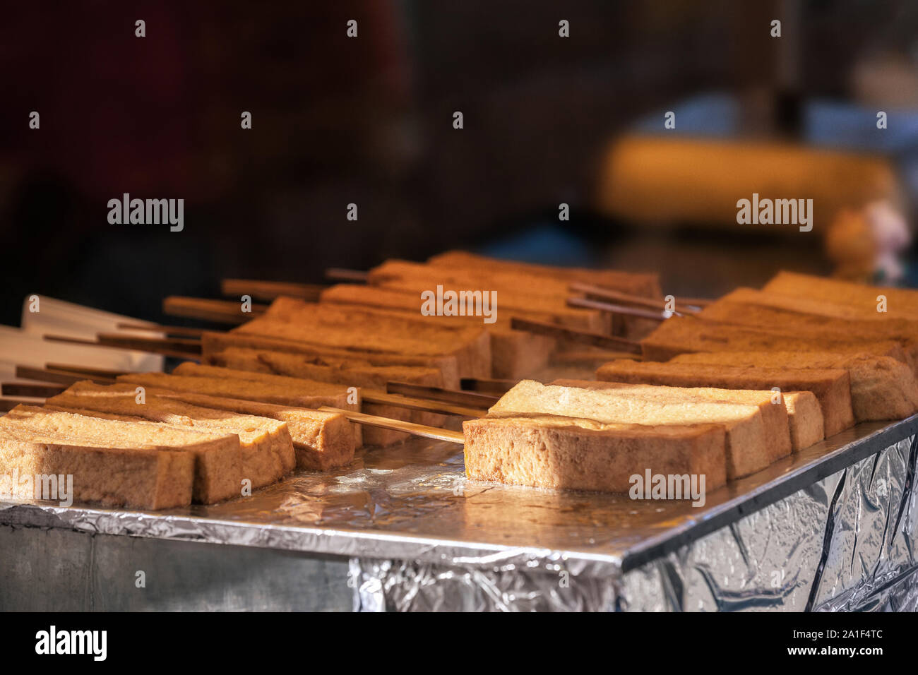 Tofu Sticks an Nishiki Markt in Kyoto. Stockfoto