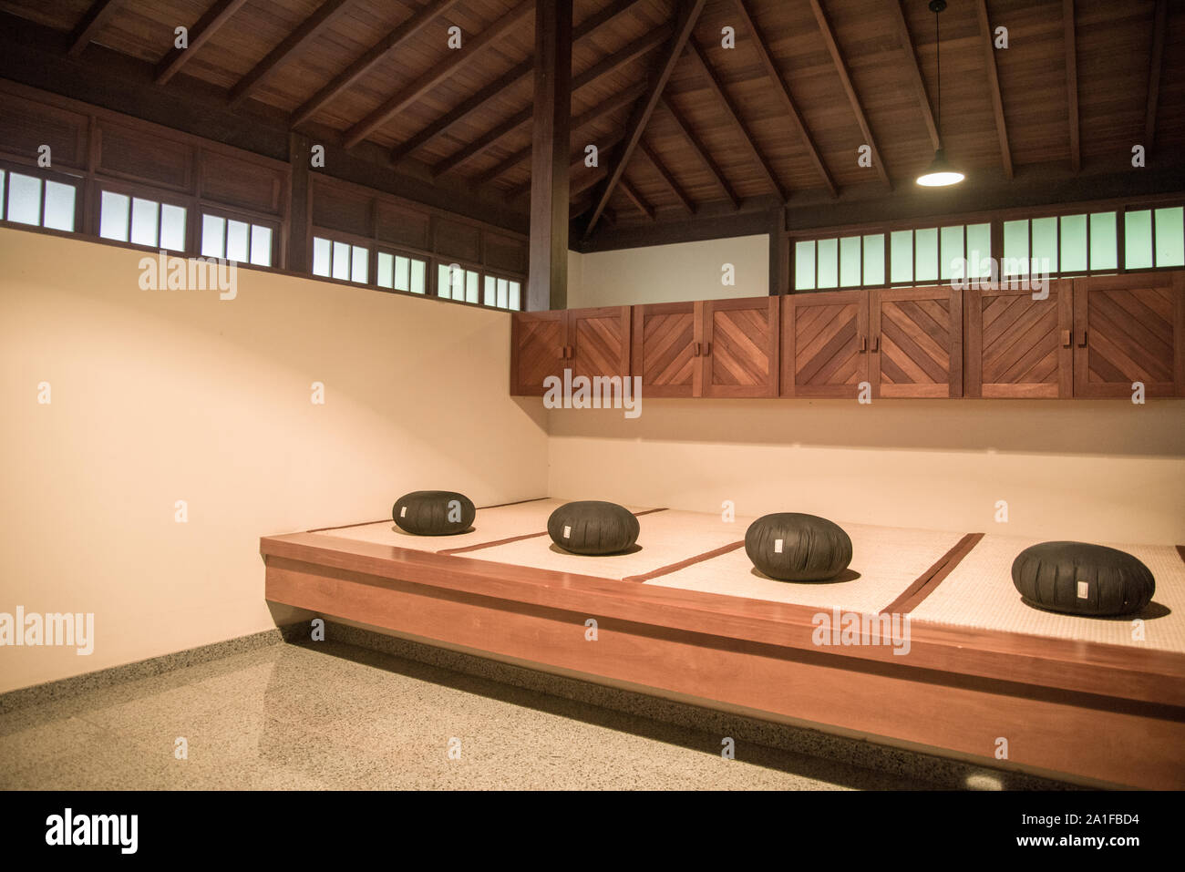 Zafu Meditationskissen im buddhistischen Tempel Stockfoto