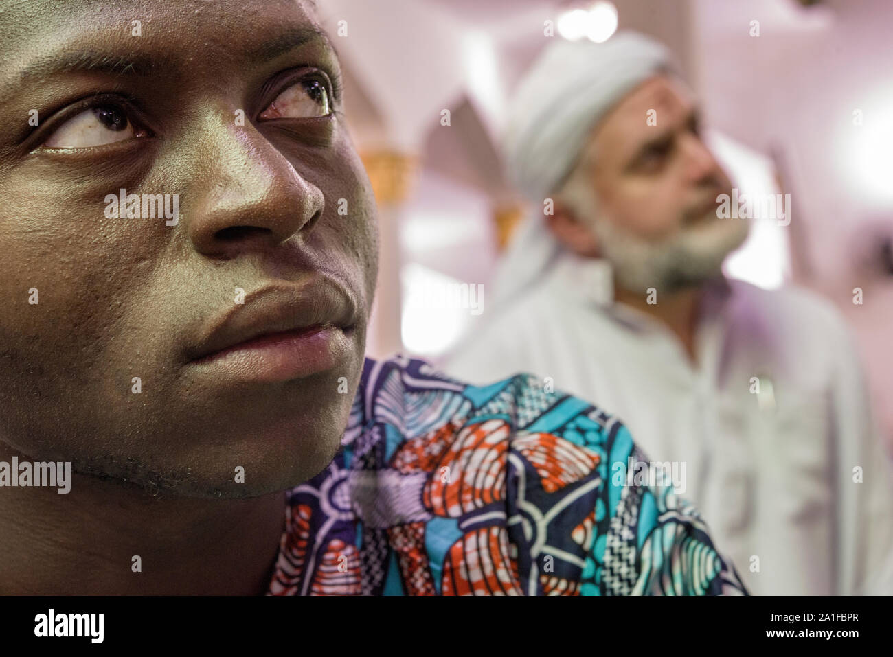 African Muslim in der Brasilianischen Moschee Stockfoto