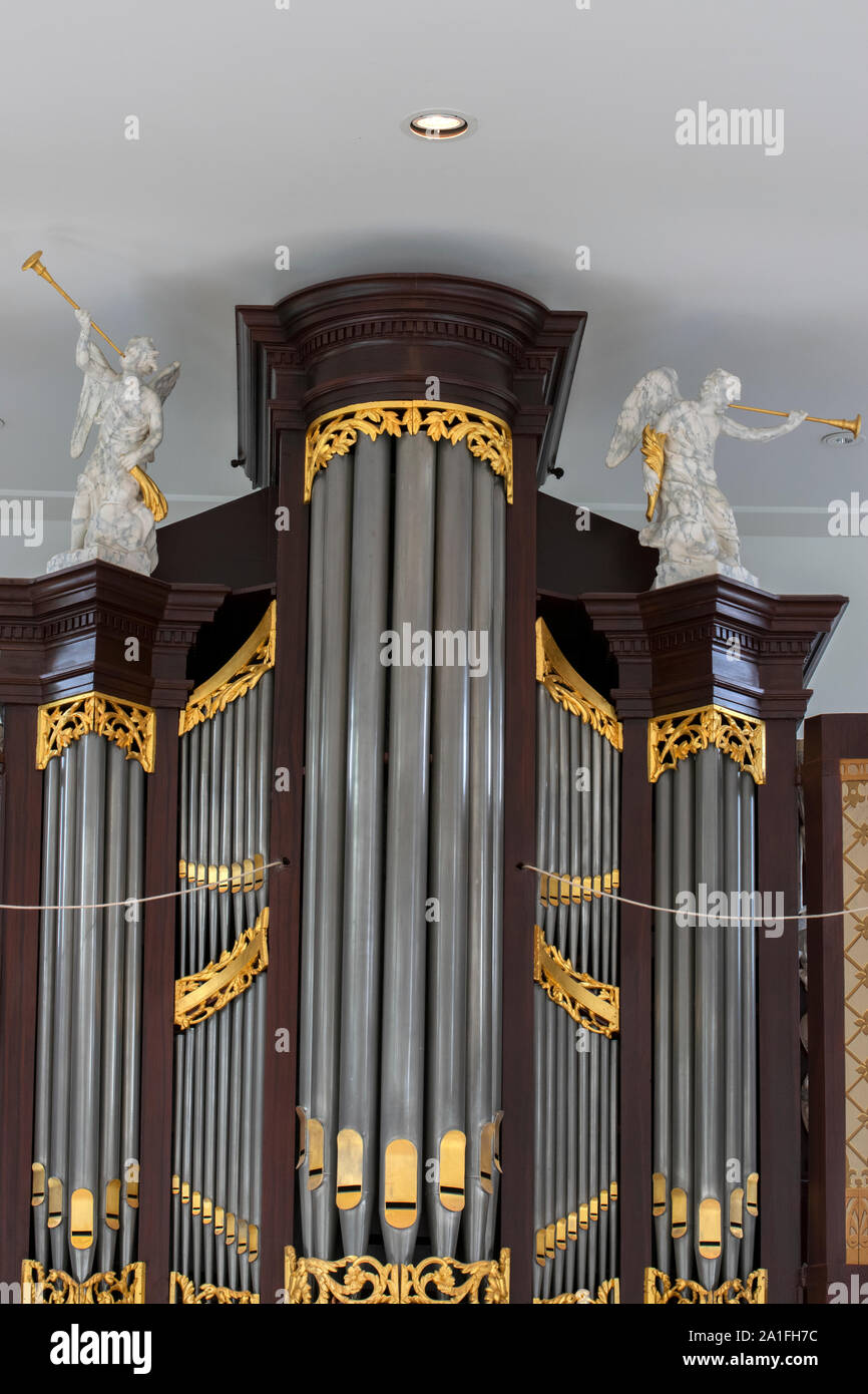 Detail einer Orgel im Hermitage Museum in Amsterdam Die Niederlande 2019 Stockfoto