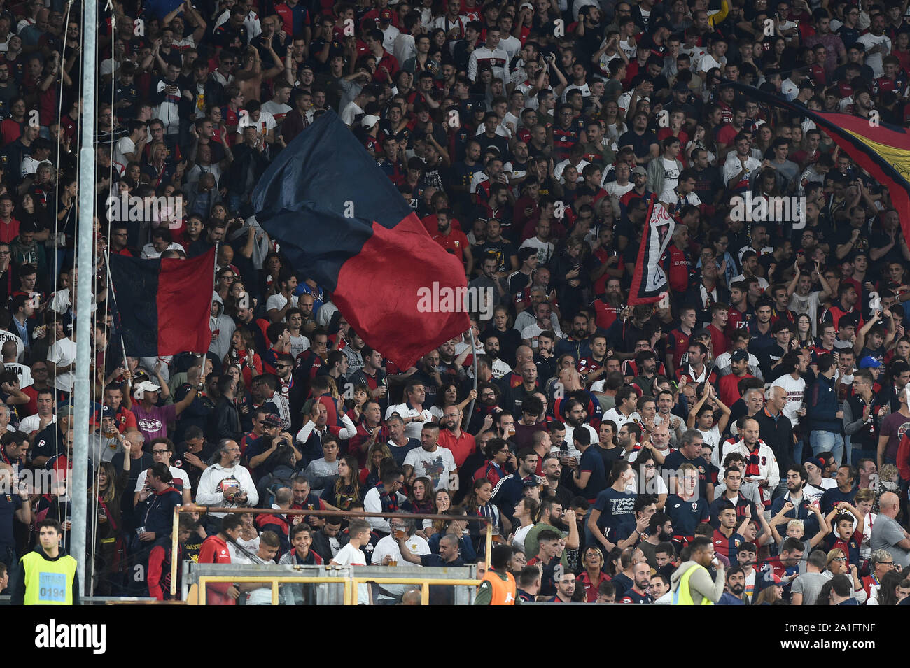 Meisterschaft von Calcio, Serie A TIM, 5^ GIORNATA, Genua - BOLOGNA, NELLA FOTO: Die GRADINATA NORD, VON FANS GENOANI während Genua Vs Bologna, Genua, Es Stockfoto