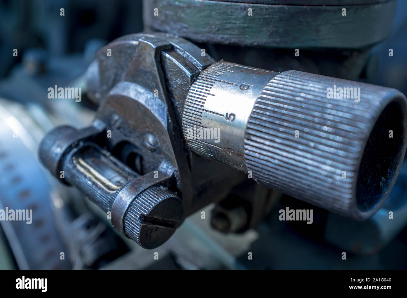 Die alte Metall Details der Maschine bis zu dem Niveau und Maßstab Stockfoto